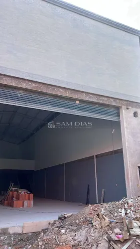 Excelente Galpão de 280 M²