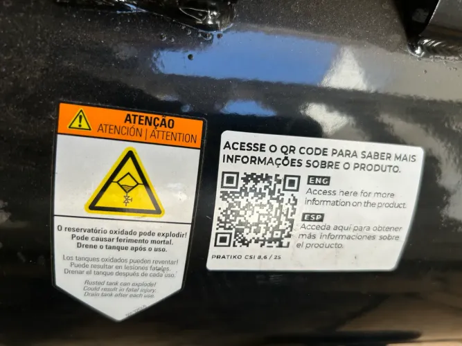 Solda Inversora eletrônica GT 170 220v acompanha Máscara de proteção.