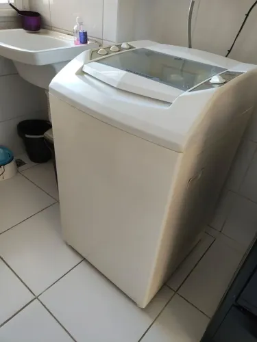 Máquina de lavar roupa Brastemp 9kg - Usada