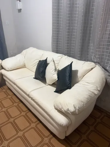 Sofá de couro