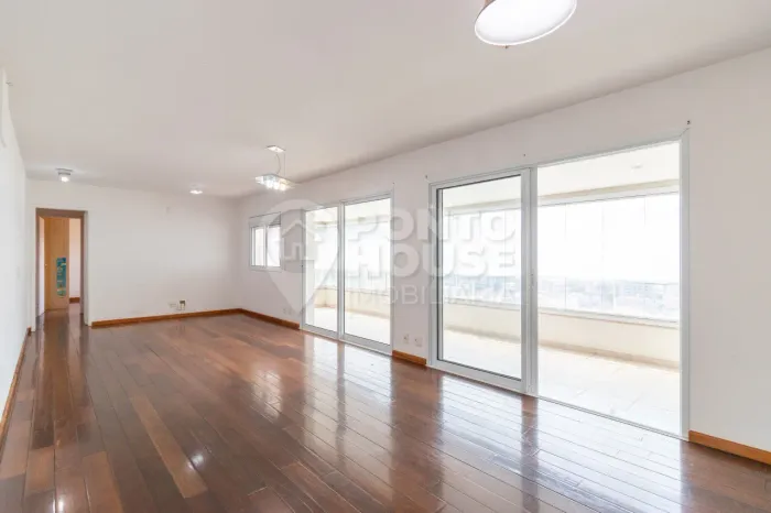 Apartamento, 3 suítes, 2 vagas à venda no bairro Vila Gumercindo