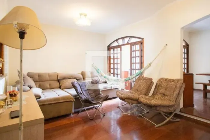 Casa à Venda - Assunção, 3 Quartos, 250 m2