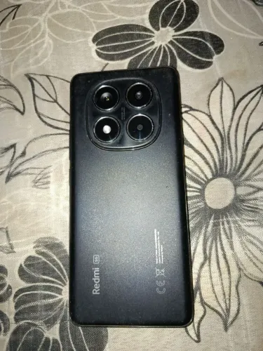 Vendo um xiame note 14 pro 5g 256gb 8gb memória ram em perfeito estado com nota fiscal