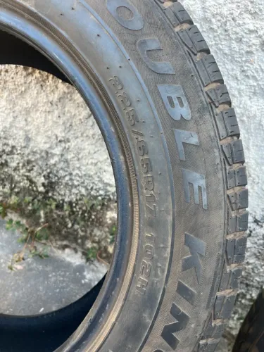 Pneu 225 r65 17