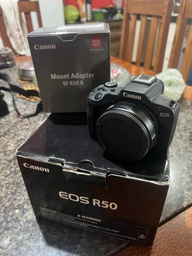 Câmera R50