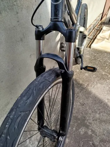 Vendo suspensão aro 29 trava no guidão