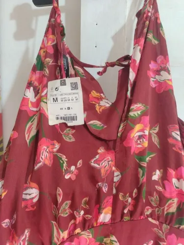 macacão zara