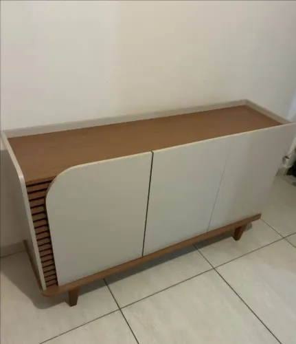 Buffet Aparador Retrô Branco com Madeira