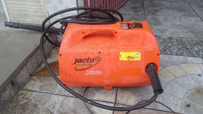 Lavadora de alta pressão jacto j6800