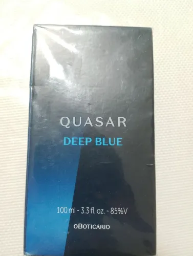 Perfume Quasar masculino novo 
