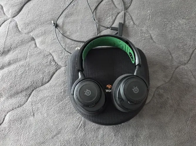 Fone Headset Gamer SteelSeries Arctis Nova 7X