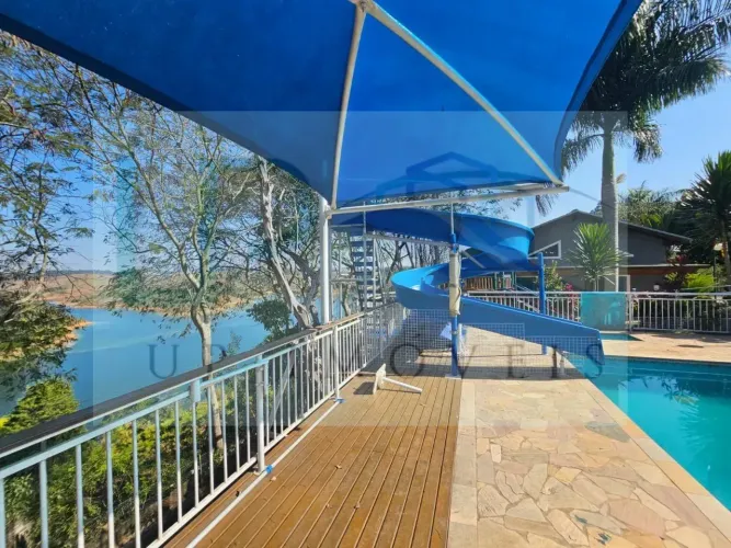 Casa Terréa para venda em condomínio com 250 metro quadrados com 5 quartos em IGARATA - Ig