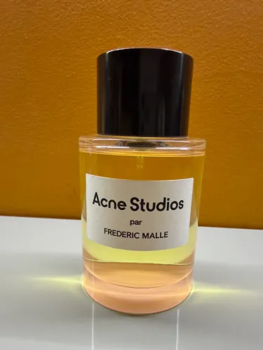 Perfume Acne Studios par Frederic Malle