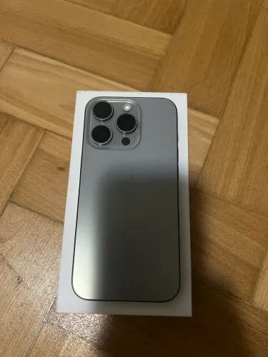 iPhone 15 pro 512gb prata 