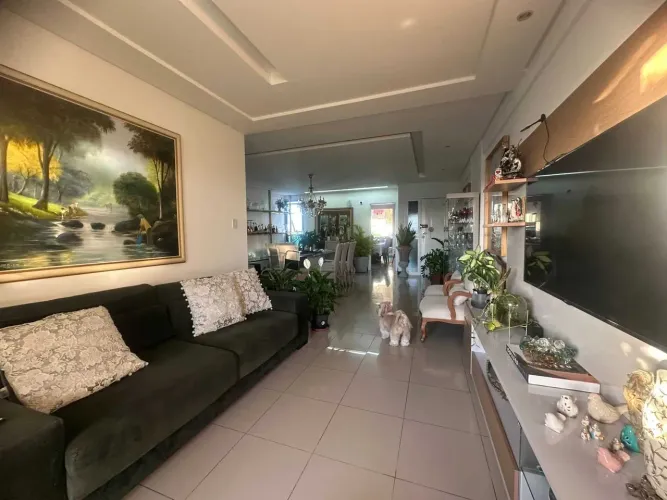 Apartamento à venda no Plaza de Madrid  bairro 13 de julho [19114]