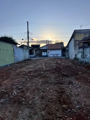 Terreno no Jardim Emília - Jacareí SP