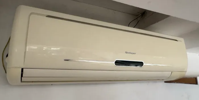 Ar - condicionado Springer Maxiflex 18.000 BTUs - Ciclo Quente/Frio (220V)