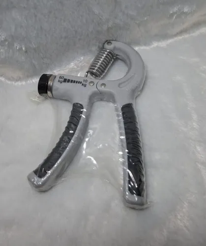Hand grip 