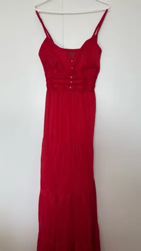 Vestido VERMELHO festa