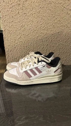 Tênis adidas forum low cloud white purple bliss 