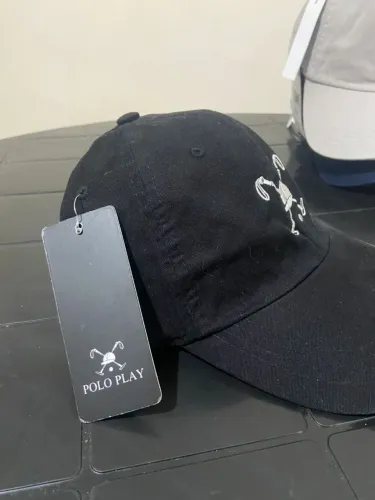 Boné Polo play preto com etiqueta