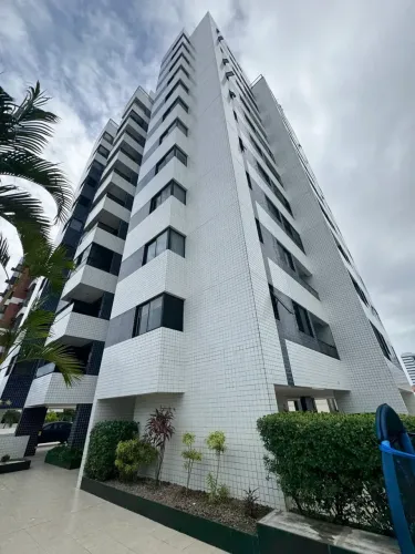 Apartamento na Ponta verde
