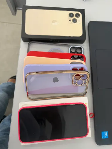 Phone 13 pro Max 256 
