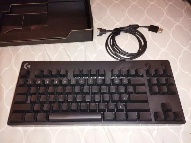 Logitech G PRO TKL GX Blue Clicky - Completo | Excelente Estado