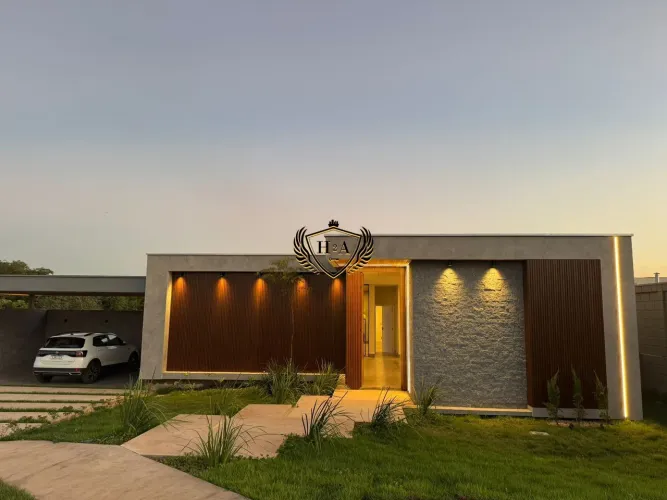 Casa com 4 Suítes no Condomínio Florais da Mata!