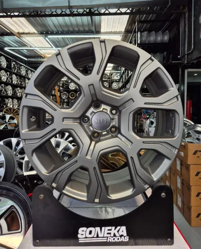 Jogo de rodas jeep renegade aro 19 5x110 originais