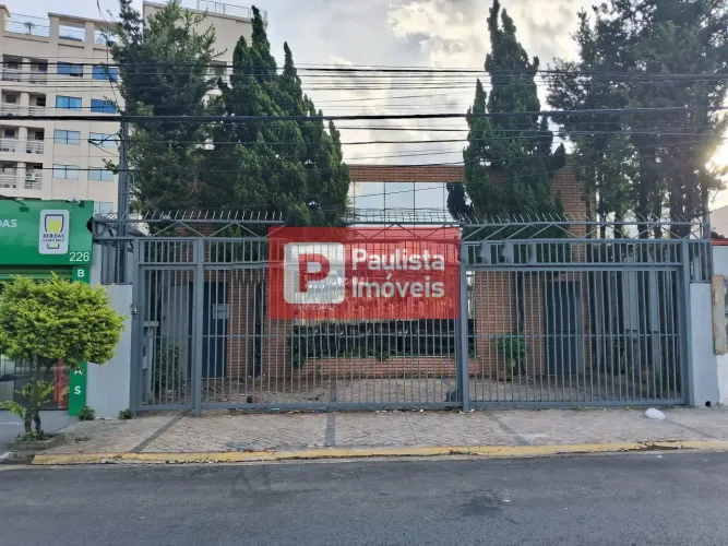 Casa para locação, comercial 200 m², 9 salas, 3 banheiros, 3 vagas, cozinha, churrasqueira