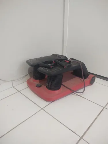 Vende-se aparelho de musculação