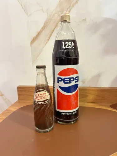 Garrafas Pepsi Vintage Antigas - Décadas Retrô Colecionáveis