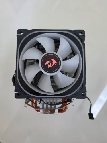 Air Cooler Redragon (4 Heatpipes) - Excelente Refrigeração e Estado de Novo