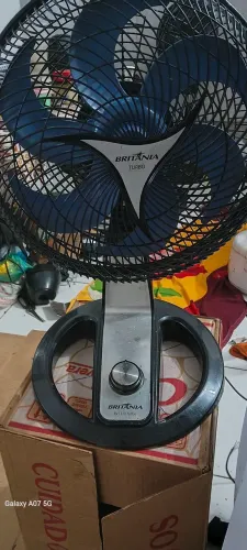Ventilador Britania turbo pequeno
