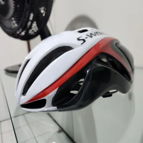 Capacete S-Works Ciclismo - Defeito de fabrica;