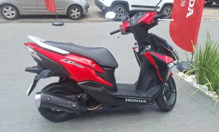 Vende-se moto