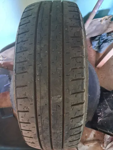 2 Pneus 215/65 r16