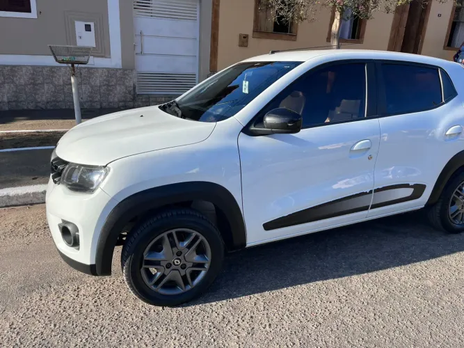 Renault Kwid Intense 1.0 Flex 12V 5P Mec. 2019