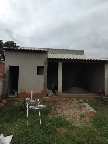 Casa + Kitnet Engenho Grande (Saquarema)
