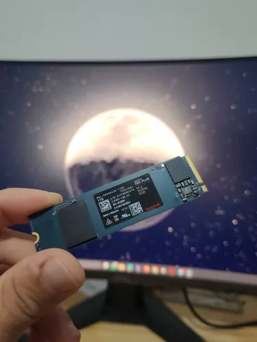 SSD Nvme 1Tb Sandisk 3500Mbps Leitura - Envio Olxpay e Entrego