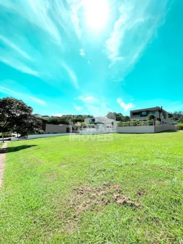 Lote para Venda em Santana de Parnaíba, Tamboré