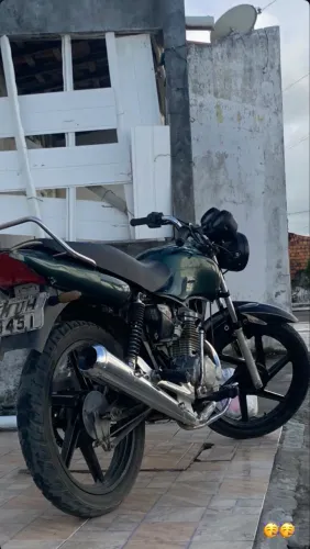 Vendo ou troco em outra moto sem multa com dois documentos