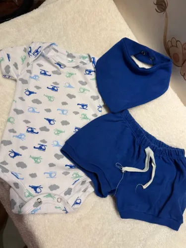Roupa seminova (bebê)