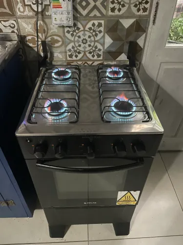 Vendo fogão 4 bocas