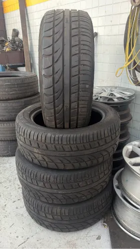 Pneus 225/50R17