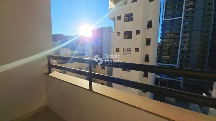Apartamento 2 Quartos (2 suítes), varanda, 2 vagas, para Venda, no Centro, em Juiz de Fora
