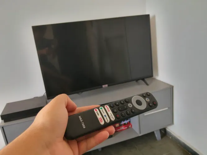 TV TCL 40" Android TV