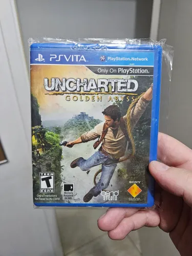 UNCHARTED GOLDEN ABYSS - PS Vita