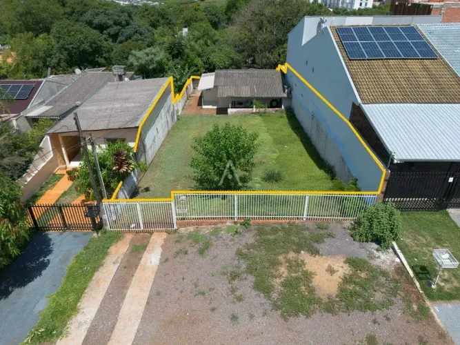 Terreno à venda no bairro Neva em Cascavel